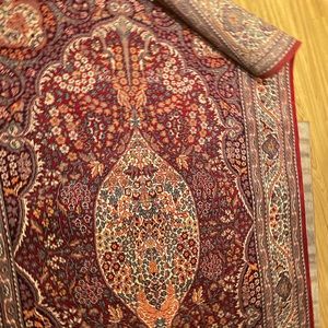 Pure wool Persian handmade carpets